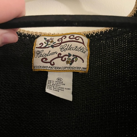 Heirloom Collectibles “World Party 2000” Embroidered Black Cardigan - Picture 7 of 7